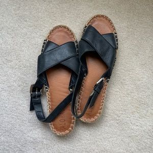 Alohas Crossed Leather Espadrille